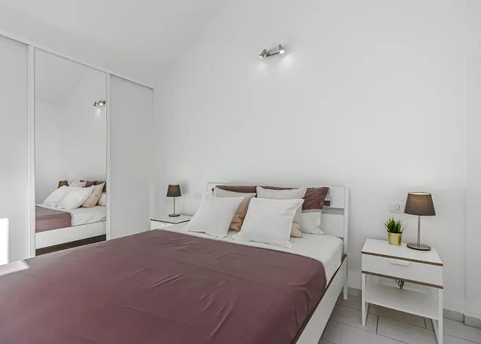 Sea View Aircon Cristianos Pool Modern Appartamento