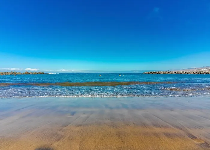 Sea View Aircon Cristianos Pool Modern アパート